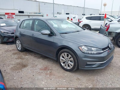 VOLKSWAGEN GOLF 2021