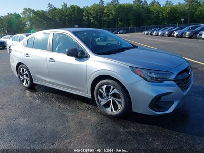 Subaru Legacy 2024