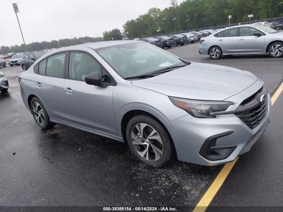 Subaru Legacy 2024