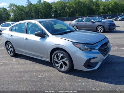 Subaru Legacy 2024