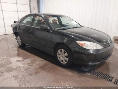 TOYOTA CAMRY 2004