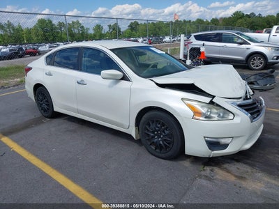 NISSAN ALTIMA 2015