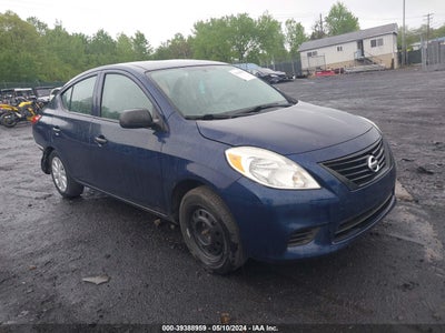 NISSAN VERSA 2014