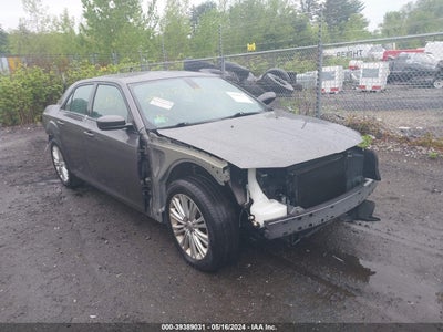CHRYSLER 300 2017