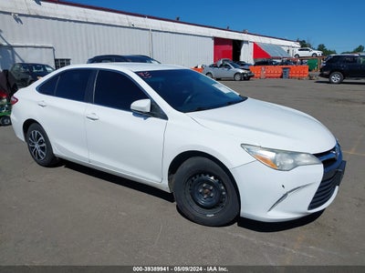 TOYOTA CAMRY 2015