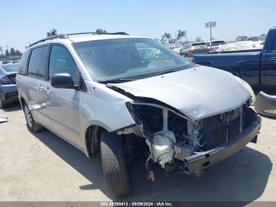 TOYOTA SIENNA 2004