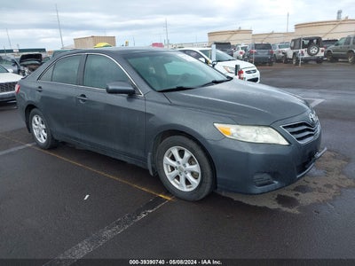 TOYOTA CAMRY 2010
