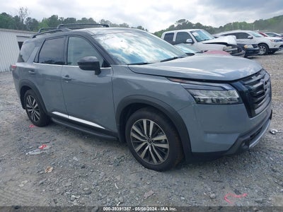 Nissan Pathfinder 2024