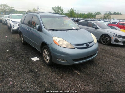 TOYOTA SIENNA 2006