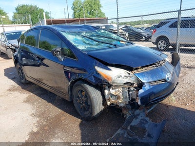TOYOTA PRIUS 2013