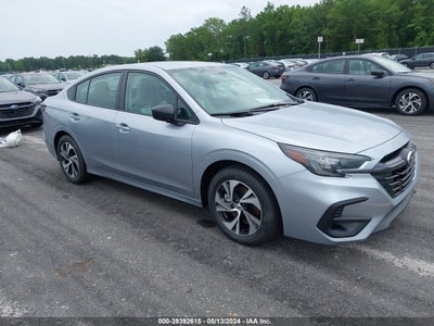 Subaru Legacy 2024