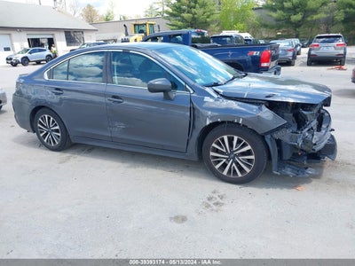 SUBARU LEGACY 2019
