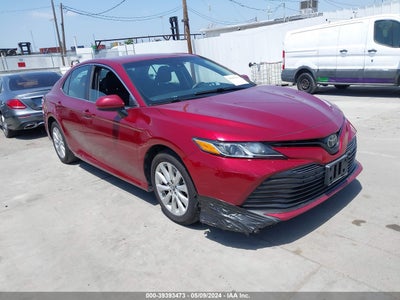 TOYOTA CAMRY 2018