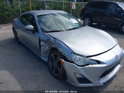 SCION FR-S 2015