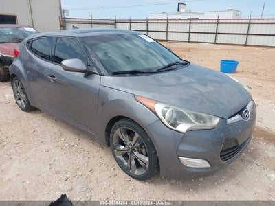 HYUNDAI VELOSTER 2016