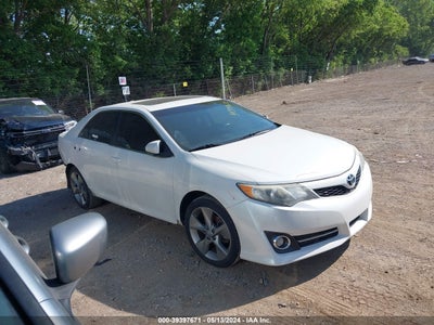 TOYOTA CAMRY 2012