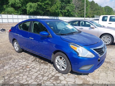 NISSAN VERSA 2015