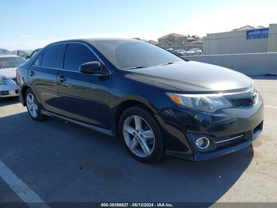 Toyota Camry 2014