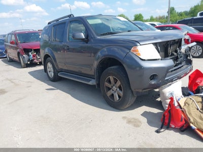 NISSAN PATHFINDER 2010