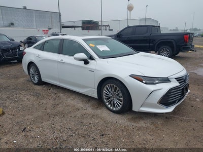 TOYOTA AVALON 2021