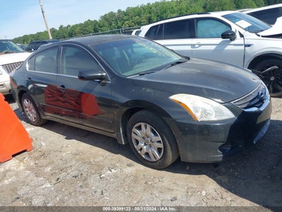 Nissan Altima 2012