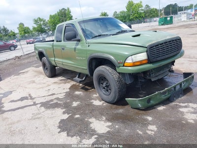 DODGE DAKOTA 2000