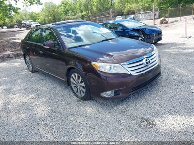 TOYOTA AVALON 2011