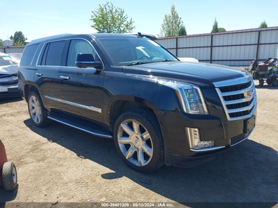 CADILLAC ESCALADE 2016