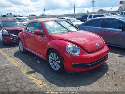VOLKSWAGEN BEETLE 2015