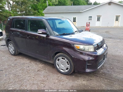 SCION XB 2011