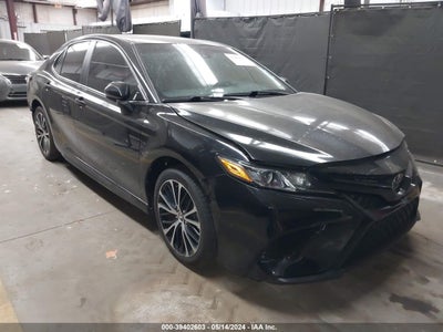 Toyota Camry 2019