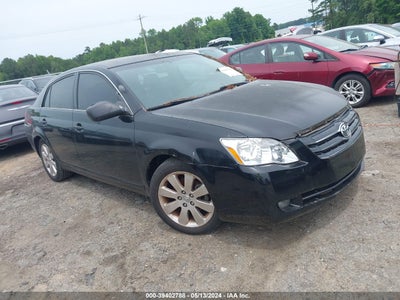 Toyota Avalon 2005