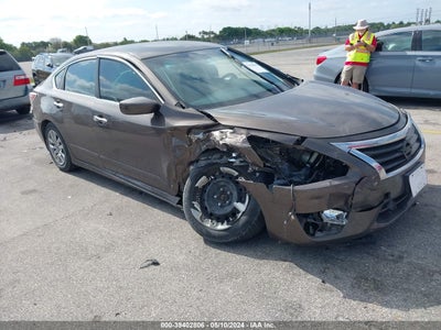 NISSAN ALTIMA 2.5 S 2015