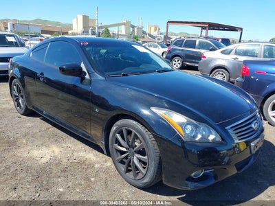 INFINITI JOURNEY 2014