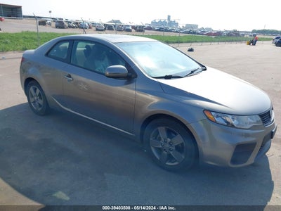 Kia Forte koup 2011