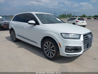 AUDI Q7 2017