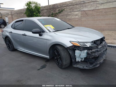 TOYOTA CAMRY 2018