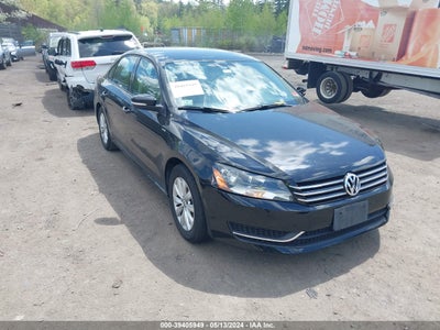 VOLKSWAGEN PASSAT 2013