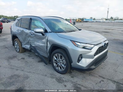TOYOTA RAV4 2024