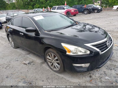Nissan Altima 2014