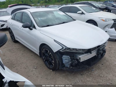 KIA K5 2023