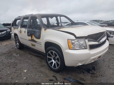 CHEVROLET SUBURBAN 1500 LT 2010