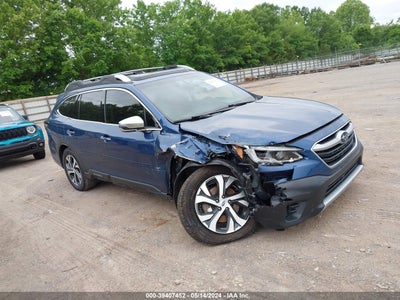 SUBARU OUTBACK 2022