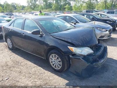 TOYOTA CAMRY 2012