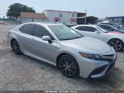 TOYOTA CAMRY 2021