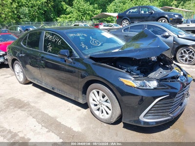 TOYOTA CAMRY 2024