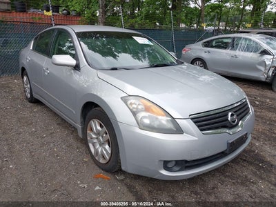Nissan Altima 2009