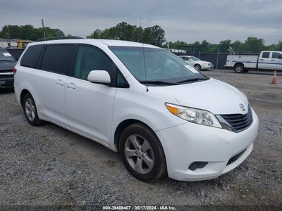 TOYOTA SIENNA 2012