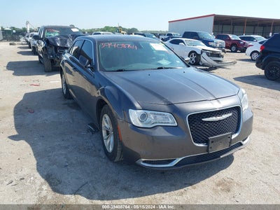 CHRYSLER 300 2015