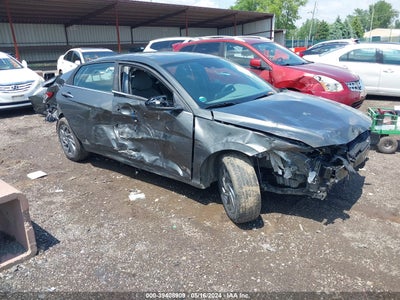 HYUNDAI ELANTRA 2024